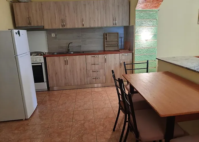 Star View Химара